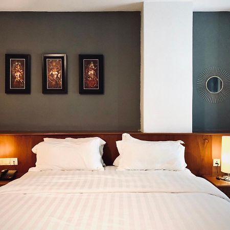 Point Boutique Hotel Phnom Penh Luaran gambar