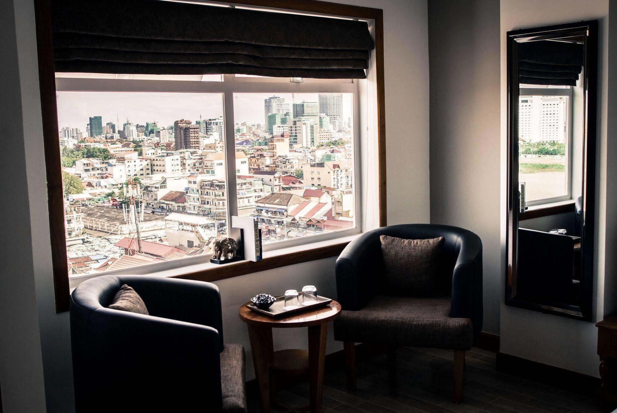 Point Boutique Hotel Phnom Penh Luaran gambar